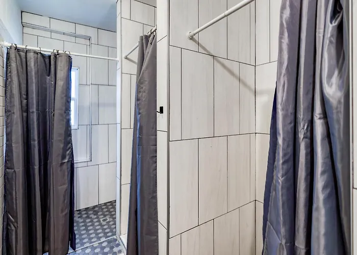 Firehouse Hostel (Adults Only)